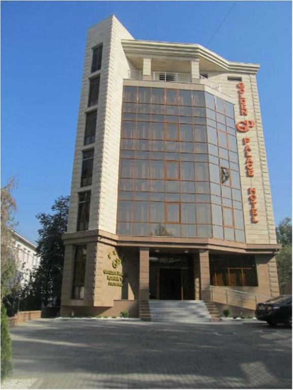 Golden Palace Hotel Almaty Exterior photo